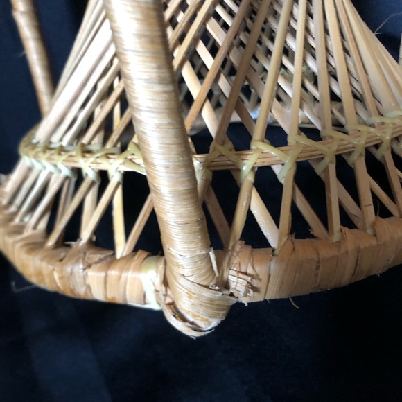 Vtg Child’s Size Peacock Chair - Picture 11 of 11